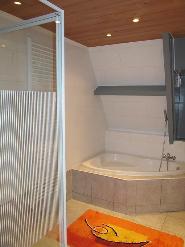 Baignoire d’angle - Installation de baignoire d’angle